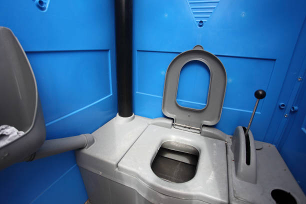 Best Sanitation services for porta potties  in Wamego, KS